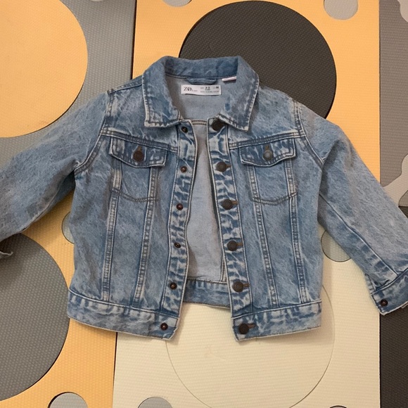 Zara Denim Jacket - Picture 1 of 3